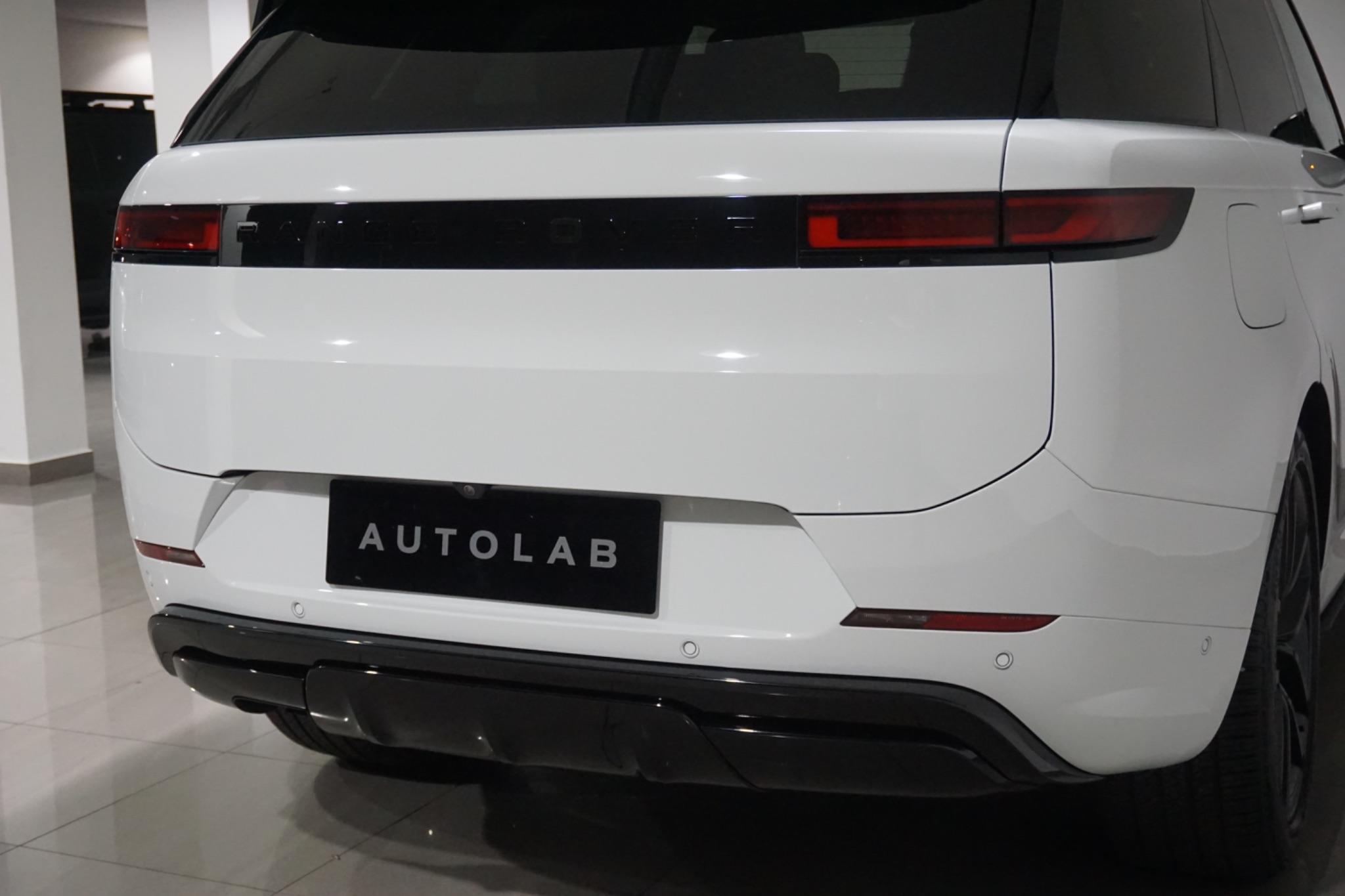 Land Rover Range Rover Sport 3.0 D300 MHEV Dynamic SE Auto 4WD Euro 6 (s/s) 5dr